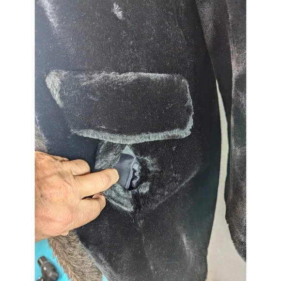 Vtg Glenorba Glenoit Faux Fur Coat Womens Black Brown Trim Winter Cozy Retro USA - Picture 8 of 16